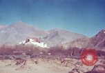 Immagine di Dalai Lama's Palace Lhasa Tibet, 1943, secondo 9 filmato di repertorio 65675039989