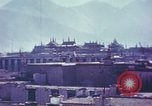 Immagine di Dalai Lama's Palace Lhasa Tibet, 1943, secondo 34 filmato di repertorio 65675039989