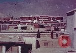 Immagine di Dalai Lama's Palace Lhasa Tibet, 1943, secondo 41 filmato di repertorio 65675039989