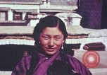 Immagine di Dalai Lama's Palace Lhasa Tibet, 1943, secondo 61 filmato di repertorio 65675039989