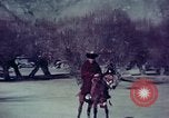 Image des ministres du Cabinet tibétain Lhassa (Tibet), 1943, de la seconde 26 séquences d'archives historiques vidéo 65675039991