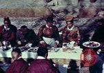 Image des ministres du Cabinet tibétain Lhassa (Tibet), 1943, de la seconde 42 séquences d'archives historiques vidéo 65675039991
