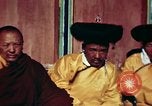 Image des ministres du Cabinet tibétain Lhassa (Tibet), 1943, de la seconde 55 séquences d'archives historiques vidéo 65675039991