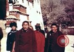 Image moine tibétain Lhassa (Tibet), 1943, de la seconde 14 séquences d'archives historiques vidéo 65675039992