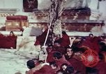 Image moine tibétain Lhassa (Tibet), 1943, de la seconde 39 séquences d'archives historiques vidéo 65675039992