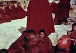 Image moine tibétain Lhassa (Tibet), 1943, de la seconde 46 séquences d'archives historiques vidéo 65675039992