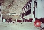 Image des moines Lhassa (Tibet), 1943, de la seconde 5 séquences d'archives historiques vidéo 65675039993