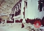 Image des moines Lhassa (Tibet), 1943, de la seconde 6 séquences d'archives historiques vidéo 65675039993