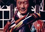 Image des moines Lhassa (Tibet), 1943, de la seconde 28 séquences d'archives historiques vidéo 65675039993