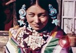 Image des moines Lhassa (Tibet), 1943, de la seconde 42 séquences d'archives historiques vidéo 65675039993