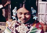 Image des moines Lhassa (Tibet), 1943, de la seconde 43 séquences d'archives historiques vidéo 65675039993