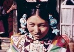 Image des moines Lhassa (Tibet), 1943, de la seconde 44 séquences d'archives historiques vidéo 65675039993