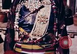 Image des moines Lhassa (Tibet), 1943, de la seconde 51 séquences d'archives historiques vidéo 65675039993
