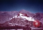 Image jeune Dalaï Lama Lhassa (Tibet), 1943, de la seconde 3 séquences d'archives historiques vidéo 65675039994