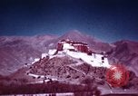 Image jeune Dalaï Lama Lhassa (Tibet), 1943, de la seconde 4 séquences d'archives historiques vidéo 65675039994
