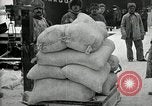 Image 'approvisionnement alimentaire secours aux citoyens russes la Russie, 1917, de la seconde 43 séquences d'archives historiques vidéo 65675039995
