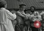 Image American relief à l'aide d'administration civils russes Samara Russie, 1917, de la seconde 14 séquences d'archives historiques vidéo 65675039997