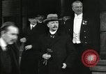 Immagine di Conferenza sulle riparazioni tedesche a Chequers Ellesborough Buckinghamshire Inghilterra Regno Unito, 1921, secondo 48 filmato di repertorio 65675039998
