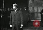 Immagine di Conferenza sulle riparazioni tedesche a Chequers Ellesborough Buckinghamshire Inghilterra Regno Unito, 1921, secondo 52 filmato di repertorio 65675039998