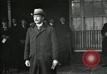 Immagine di Conferenza sulle riparazioni tedesche a Chequers Ellesborough Buckinghamshire Inghilterra Regno Unito, 1921, secondo 53 filmato di repertorio 65675039998