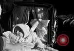Standbild Krieg der Bräute und Babies United States USA, 1919, aus Sekunde 24 historischem Filmmaterial Videoclip 65675040009
