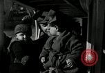 Standbild Krieg der Bräute und Babies United States USA, 1919, aus Sekunde 28 historischem Filmmaterial Videoclip 65675040009