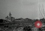 Standbild Beschuß von Kirche Western Front, 1916, aus Sekunde 7 historischem Filmmaterial Videoclip 65675040024