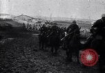 Immagine di Americani e delle forze francesi Francia, 1918, secondo 4 filmato di repertorio 65675040033