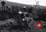 Immagine di Americani e delle forze francesi Francia, 1918, secondo 38 filmato di repertorio 65675040033