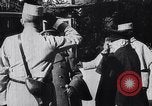 Standbild Der französische Präsident Poincare Western Front europäischen Theater, 1915, aus Sekunde 12 historischem Filmmaterial Videoclip 65675040049