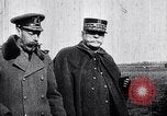 Standbild Der französische Präsident Poincare Western Front europäischen Theater, 1915, aus Sekunde 36 historischem Filmmaterial Videoclip 65675040049