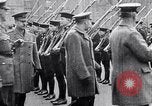 Standbild King George V des Vereinigten Königreichs Vereinigtes Königreich, 1916, aus Sekunde 9 historischem Filmmaterial Videoclip 65675040050