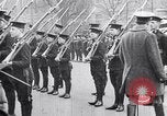 Standbild King George V des Vereinigten Königreichs Vereinigtes Königreich, 1916, aus Sekunde 14 historischem Filmmaterial Videoclip 65675040050