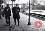 Standbild General Joseph Joffre Compiegne Frankreich, 1915, aus Sekunde 4 historischem Filmmaterial Videoclip 65675040052