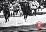 Standbild General Joseph Joffre Compiegne Frankreich, 1915, aus Sekunde 15 historischem Filmmaterial Videoclip 65675040052