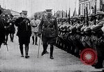 Standbild General Joseph Joffre Compiegne Frankreich, 1915, aus Sekunde 24 historischem Filmmaterial Videoclip 65675040052