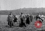 Standbild General Joseph Joffre Compiegne Frankreich, 1915, aus Sekunde 47 historischem Filmmaterial Videoclip 65675040052