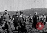 Standbild General Joseph Joffre Compiegne Frankreich, 1915, aus Sekunde 50 historischem Filmmaterial Videoclip 65675040052