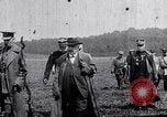 Standbild General Joseph Joffre Compiegne Frankreich, 1915, aus Sekunde 51 historischem Filmmaterial Videoclip 65675040052