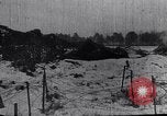 Standbild US-Truppen im Schnee Ersten Weltkrieg Frankreich, 1918, aus Sekunde 1 historischem Filmmaterial Videoclip 65675040053
