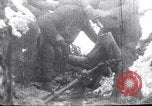 Standbild US-Truppen im Schnee Ersten Weltkrieg Frankreich, 1918, aus Sekunde 4 historischem Filmmaterial Videoclip 65675040053