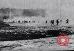 Standbild US-Truppen im Schnee Ersten Weltkrieg Frankreich, 1918, aus Sekunde 12 historischem Filmmaterial Videoclip 65675040053