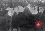 Standbild US-Truppen im Schnee Ersten Weltkrieg Frankreich, 1918, aus Sekunde 22 historischem Filmmaterial Videoclip 65675040053