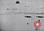 Standbild US-Truppen im Schnee Ersten Weltkrieg Frankreich, 1918, aus Sekunde 34 historischem Filmmaterial Videoclip 65675040053