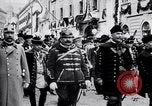 Immagine di L'Imperatore Karl I d'Austria Budapest Ungheria, 1916, secondo 33 filmato di repertorio 65675040058