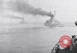 Standbild Untergang der türkischen osmanischen Cruiser Mecidiye Ersten Weltkrieg Schwarze Meer, 1915, aus Sekunde 1 historischem Filmmaterial Videoclip 65675040063