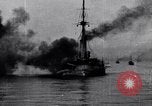 Standbild Untergang der türkischen osmanischen Cruiser Mecidiye Ersten Weltkrieg Schwarze Meer, 1915, aus Sekunde 24 historischem Filmmaterial Videoclip 65675040063