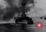 Standbild Untergang der türkischen osmanischen Cruiser Mecidiye Ersten Weltkrieg Schwarze Meer, 1915, aus Sekunde 34 historischem Filmmaterial Videoclip 65675040063