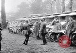 Immagine di Soldati francesi nella prima guerra mondiale Francia, 1917, secondo 22 filmato di repertorio 65675040068