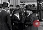 Standbild Beerdigung der Krankenschwester Edith Cavell Norfolk England, 1919, aus Sekunde 33 historischem Filmmaterial Videoclip 65675040081